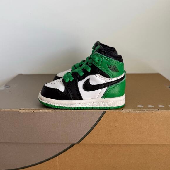 Nike Air Jordan 1 Retro High OG TD Lucky Green FD1413-031  Nike Air Jordan 1 Retro High “Lucky Green” Toddler Sneakers - SZ 4 C